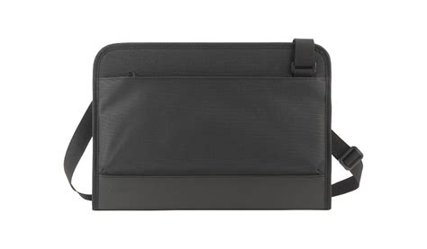 belkin shoulder strap laptop case.